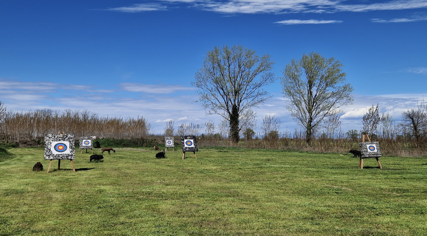 Arcieri ASD HYDRA in allenamento
